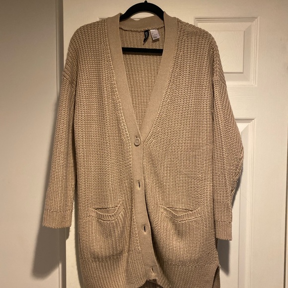 Oversized Cardigan - Picture 1 of 1